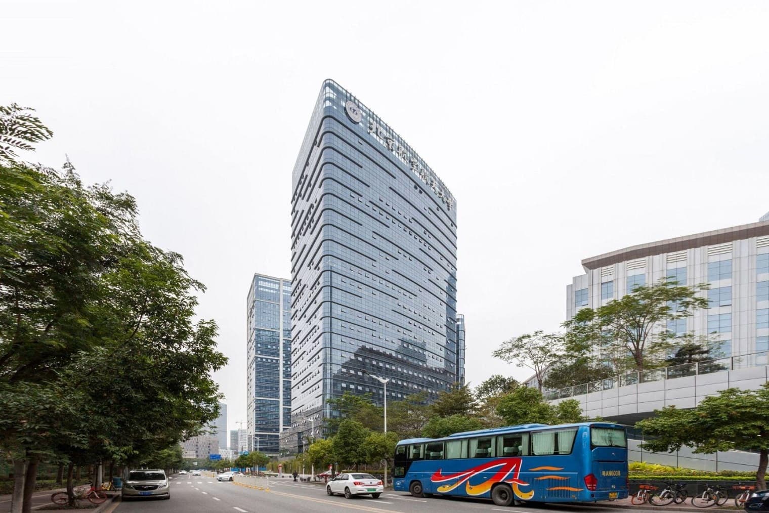 深圳北航大厦外观图