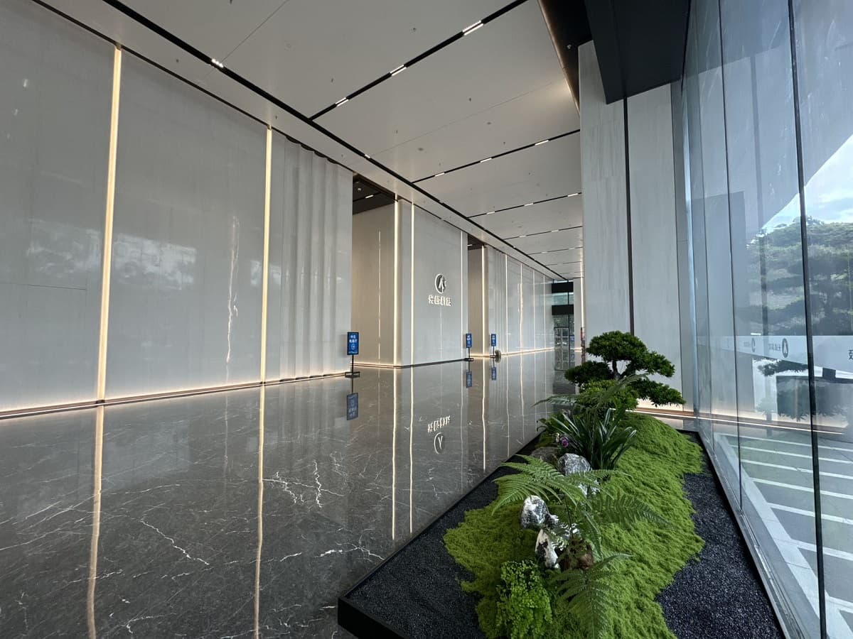 光峰科技总部大厦电梯图片