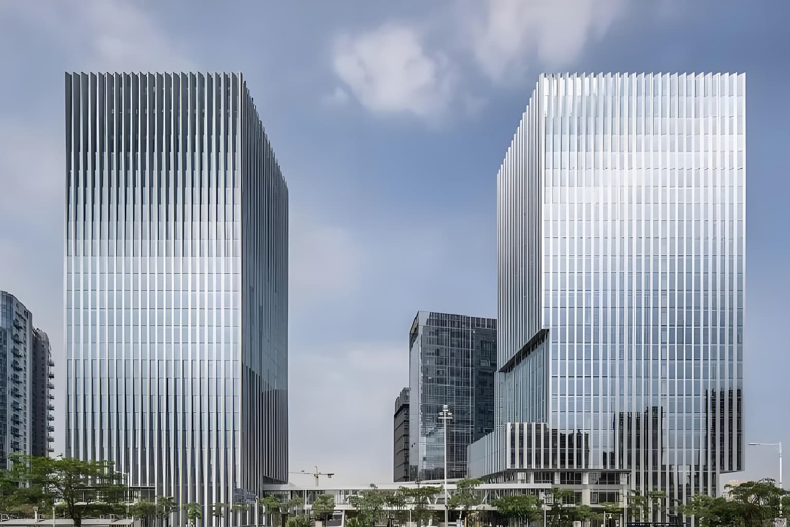 海纳百川大厦电梯图片