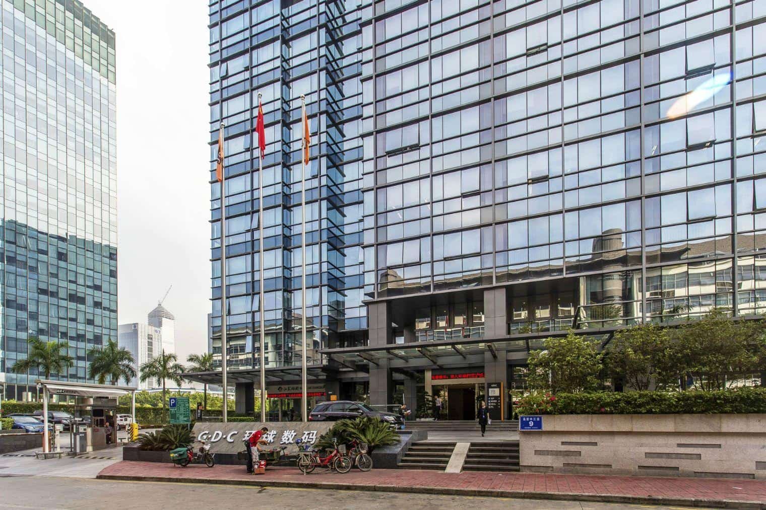 环球数码大厦电梯图片