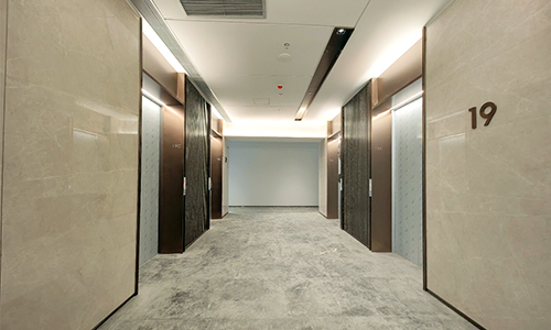 锦绣时代广场电梯图片