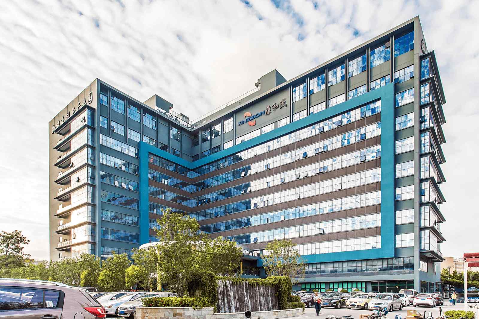 康和盛大厦电梯图片