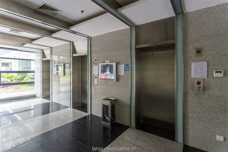 兰光科技大厦周边环境图