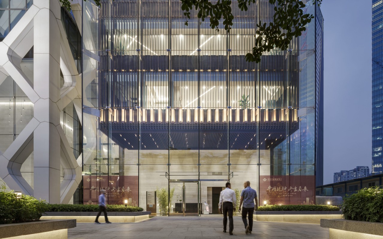 深圳农商银行总行大厦电梯图片