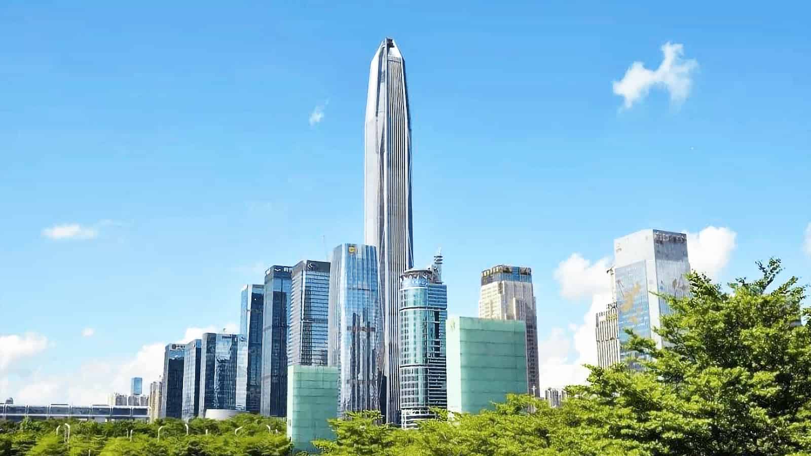 平安金融中心外观图