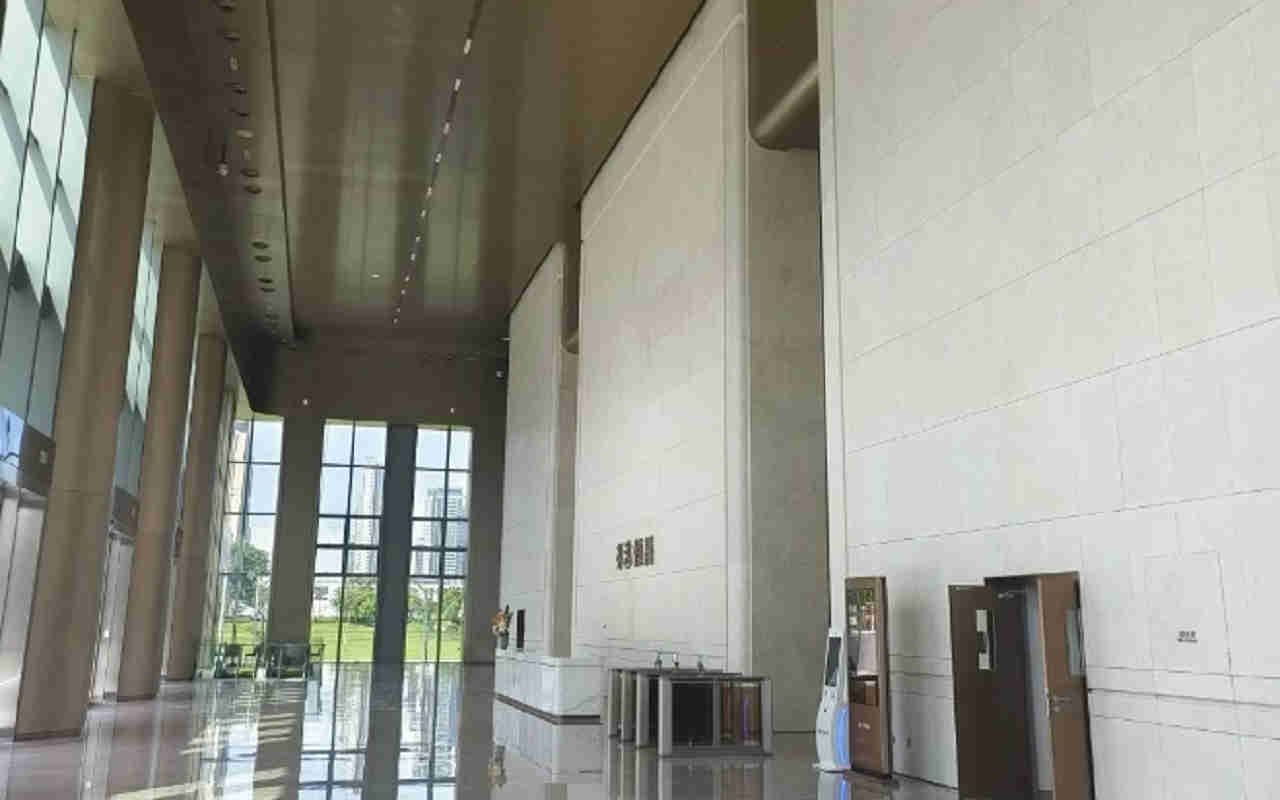 恒昌科技大厦电梯图片