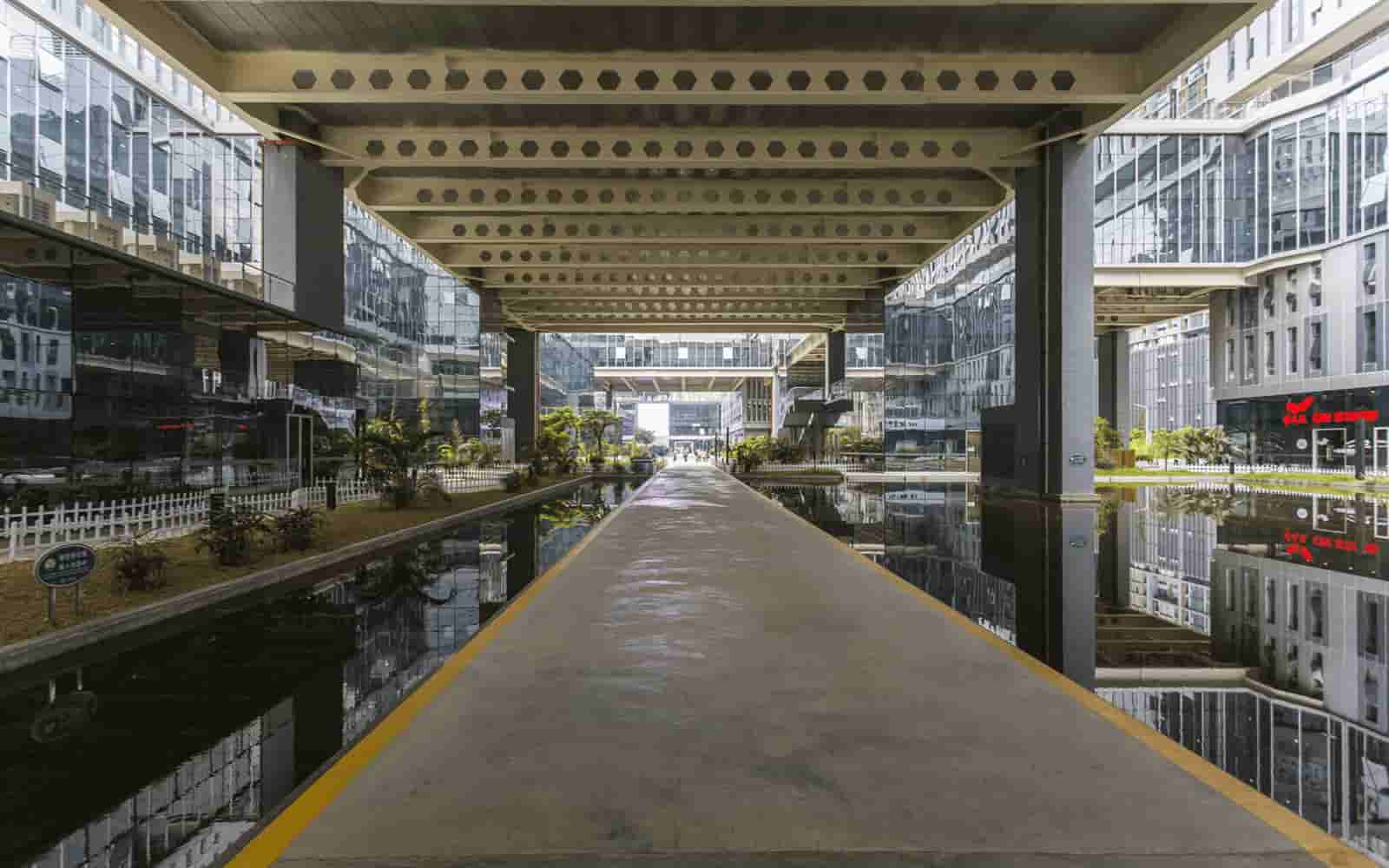 深圳市软件产业基地周边图