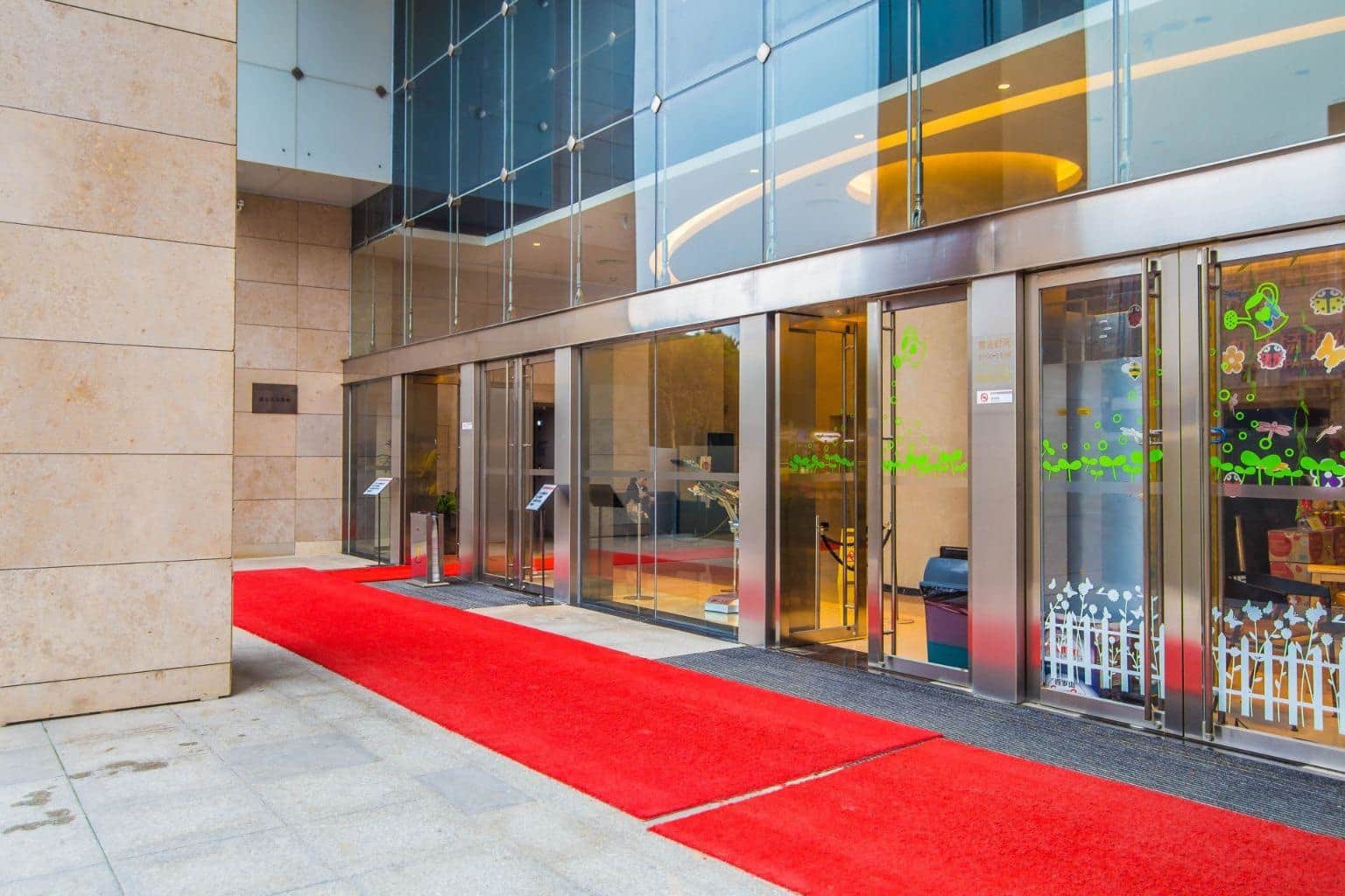 天虹总部大厦电梯图片