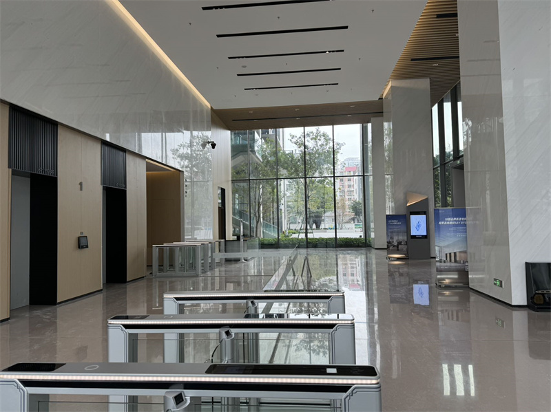 万科创智云中心电梯图片