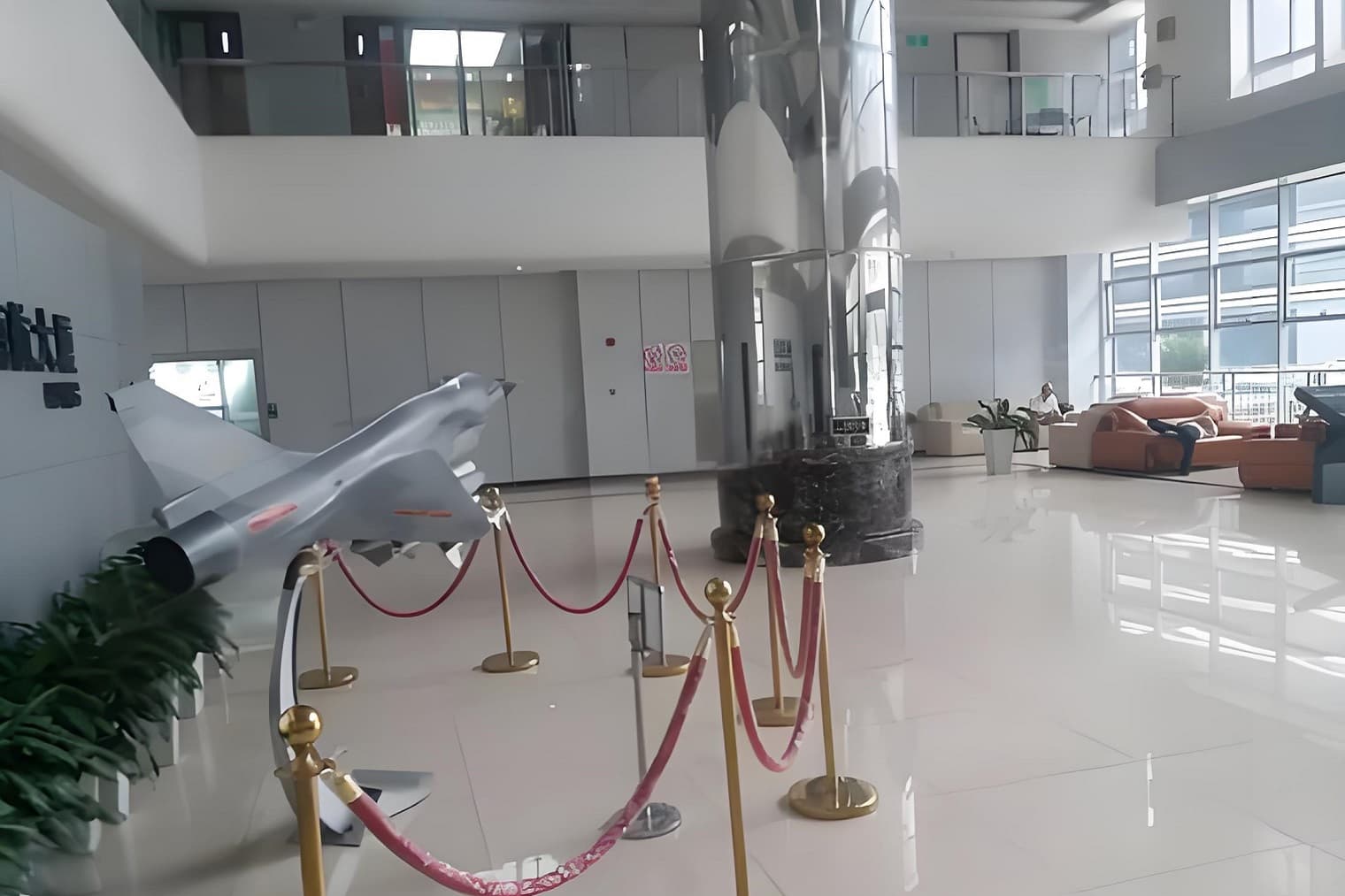 中航南航大厦周边环境图